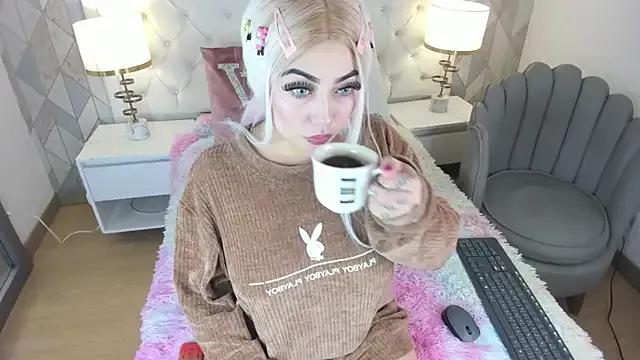 MeganStar__ from StripChat is Freechat