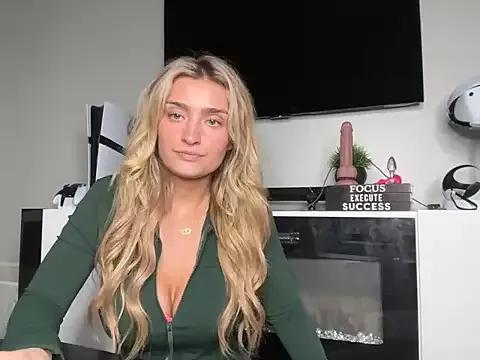 meggsworld from StripChat