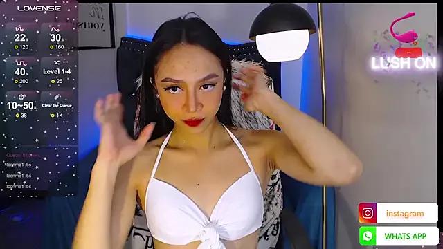 megumishemale_x from StripChat is Freechat