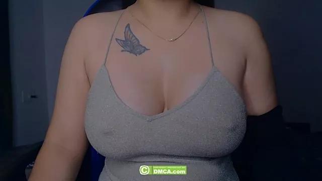 Cling to live show with mehak_punia97 from StripChat 