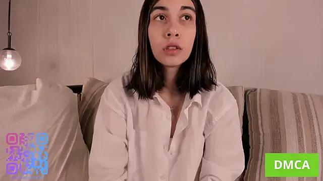 MeiFrock from StripChat is Freechat