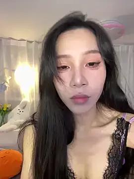 meiqi125216 from StripChat is Group
