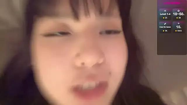 melana_love from StripChat is Freechat