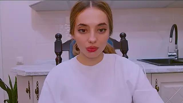 MelanieAlves from StripChat