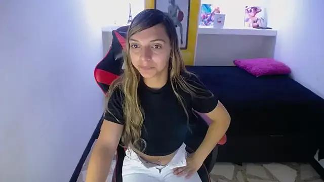 Try our streaming cams variety and talk on a personal level with our adorable girls streamers, showing off their bountiful shapes and dildos.