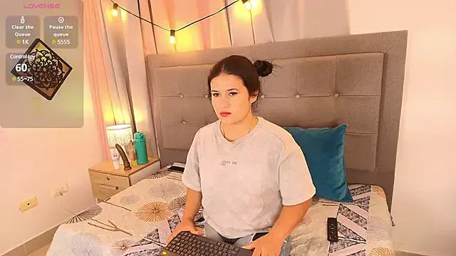 Try our streaming cams variety and talk on a personal level with our adorable girls streamers, showing off their bountiful shapes and dildos.