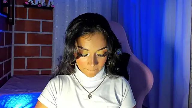 MelanyOconner from StripChat is Freechat