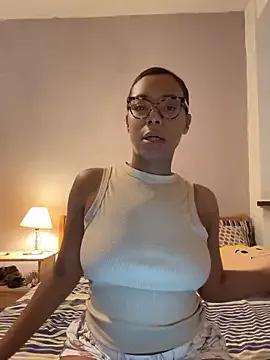 Melia_Rayne from StripChat is Freechat