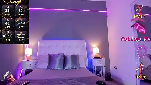 Try our streaming cams variety and talk on a personal level with our adorable girls streamers, showing off their bountiful shapes and dildos.