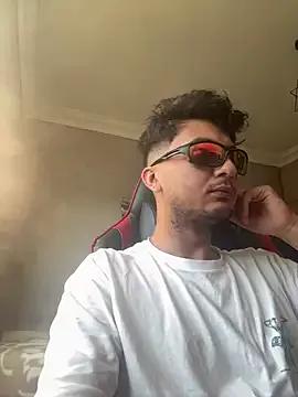 MeliodasSinss from StripChat is Freechat