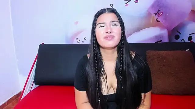 Melisaandjhova from StripChat is Freechat