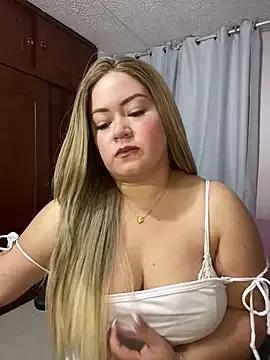 Melissa_Bianco from StripChat is Freechat