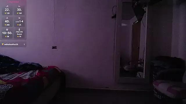 melissa_gay from StripChat is Freechat