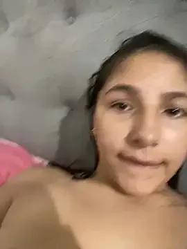 melissa_milkk from StripChat is Freechat