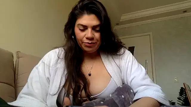 Try our streaming cams variety and talk on a personal level with our adorable girls streamers, showing off their bountiful shapes and dildos.