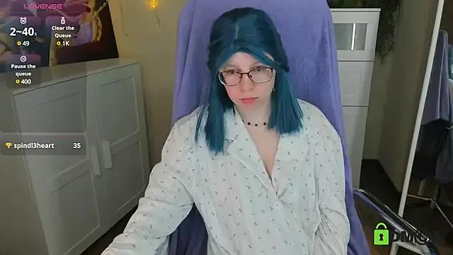Try our streaming cams variety and talk on a personal level with our adorable girls streamers, showing off their bountiful shapes and dildos.