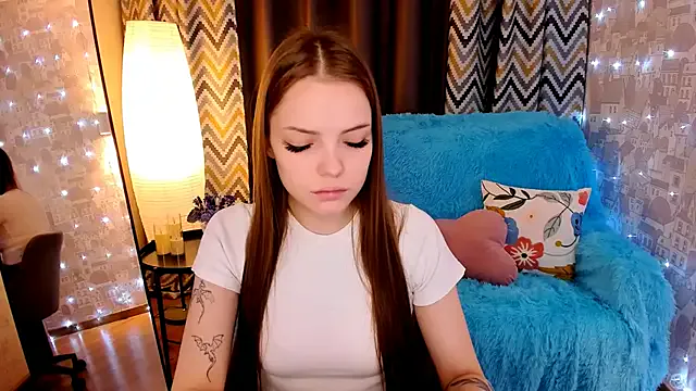 MelissaBell_ from StripChat is Freechat