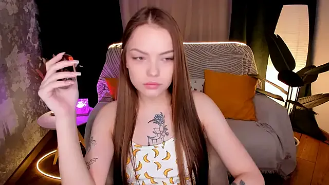 MelissaBell_ from StripChat is Freechat