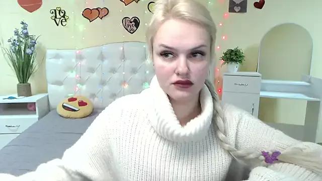 Try our streaming cams variety and talk on a personal level with our adorable girls streamers, showing off their bountiful shapes and dildos.