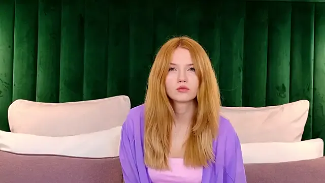 MelissaLiss from StripChat is Freechat