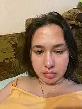 MelissaWeorau from StripChat is Freechat