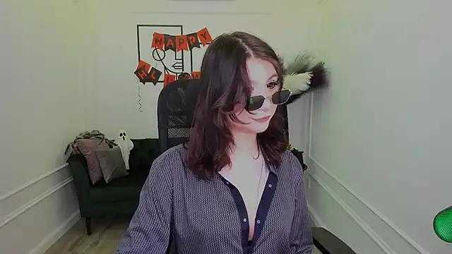 MeLLSawertyq from StripChat