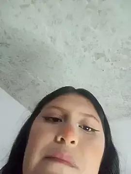 Mellygomezx24 from StripChat is Freechat