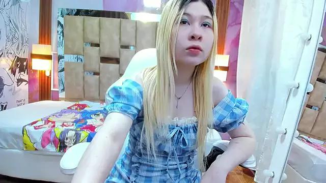 Melody_Lolii from StripChat is Freechat