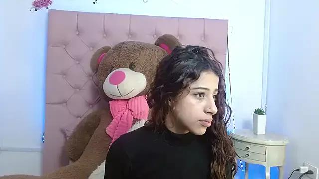 Try our streaming cams variety and talk on a personal level with our adorable girls streamers, showing off their bountiful shapes and dildos.
