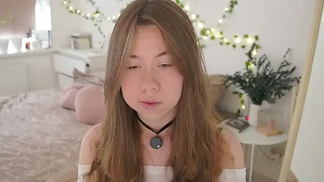 melon_sugar_ from StripChat is Freechat