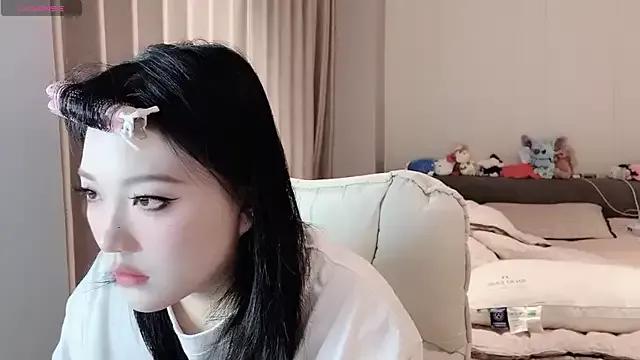 mengqi-6688 from StripChat is Group