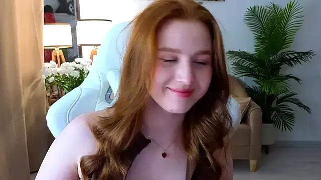 Meow_babe from StripChat is Freechat