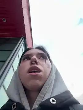 meow_miya from StripChat is Freechat