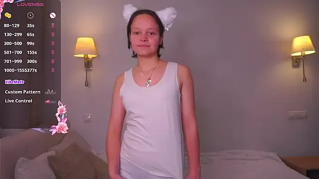 MerriCarros on StripChat 