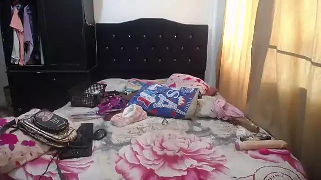merryymaturee_ from StripChat