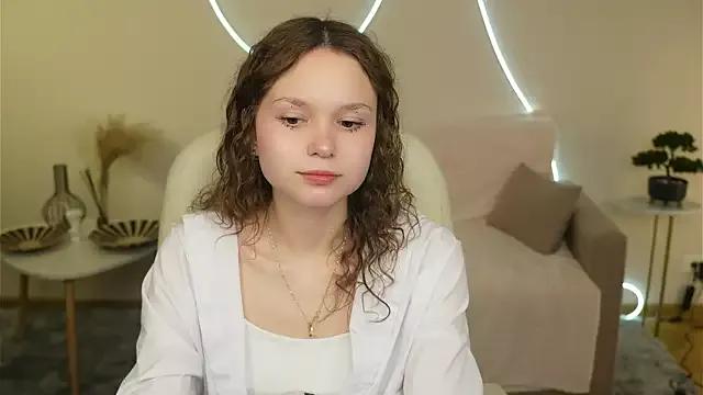MerylAmber from StripChat is Freechat