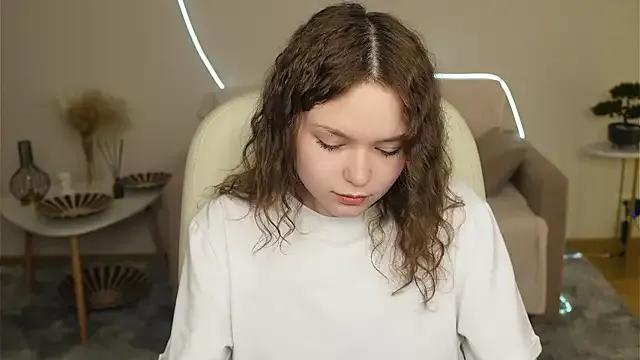 MerylAmber from StripChat is Freechat