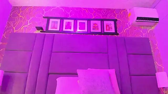 Mey_doll from StripChat