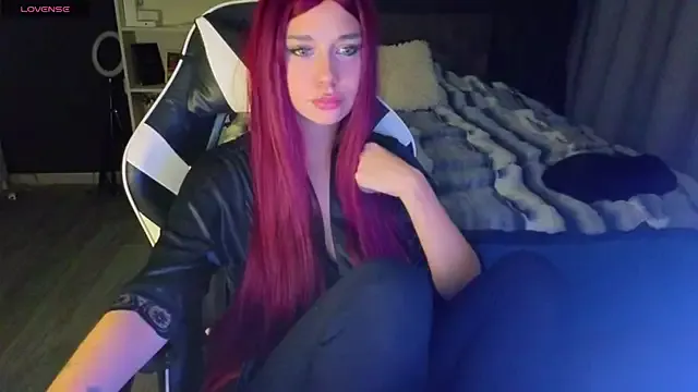 mezzalunaaa on StripChat 