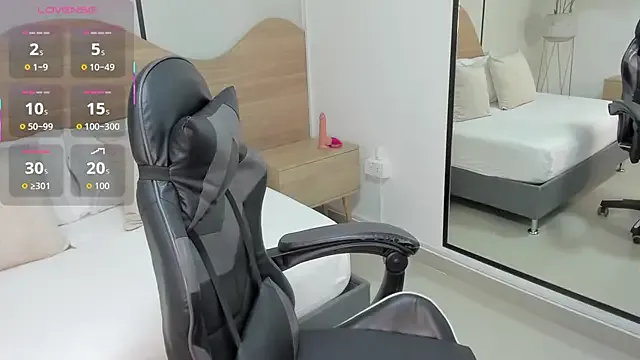 mia_collins96 from StripChat is Freechat