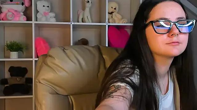 Try our streaming cams variety and talk on a personal level with our adorable girls streamers, showing off their bountiful shapes and dildos.