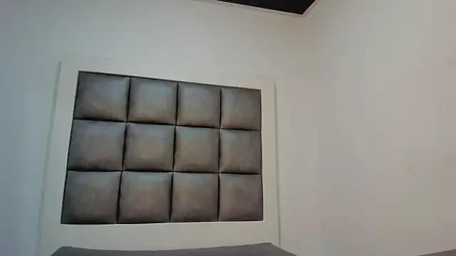Mia_lopez__ from StripChat is Freechat