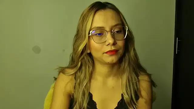 Mia_Sanchez01 from StripChat