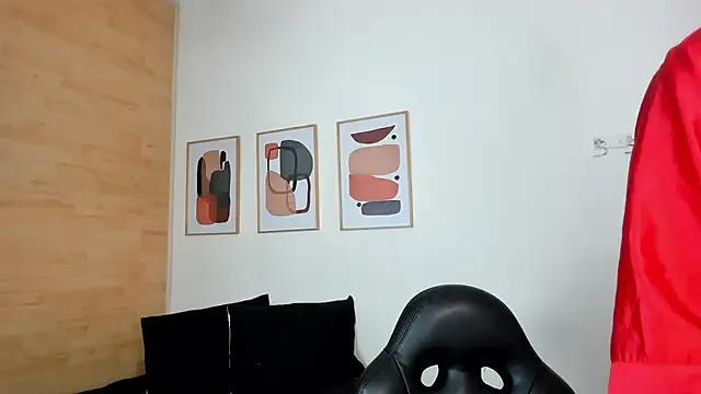 Mia_sherly from StripChat is Freechat