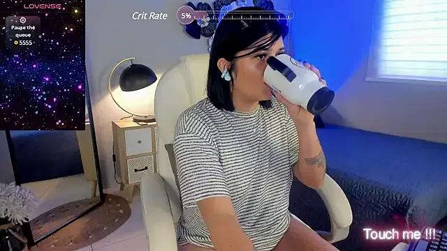 Try our streaming cams variety and talk on a personal level with our adorable girls streamers, showing off their bountiful shapes and dildos.