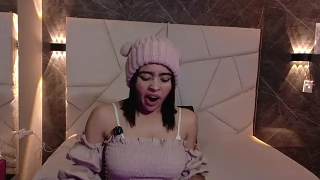 Try our streaming cams variety and talk on a personal level with our adorable girls streamers, showing off their bountiful shapes and dildos.