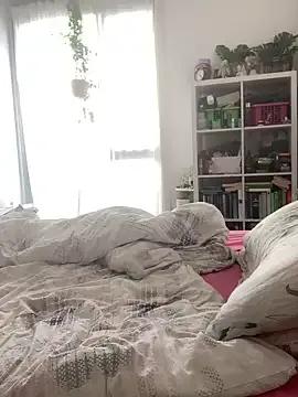 Mia_Winters from StripChat is Freechat