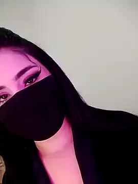 Miaa-arab from StripChat is Freechat