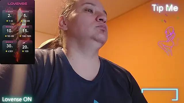 Miaabrownnn from StripChat