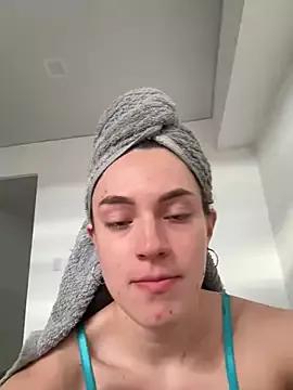 MiaAndRicee from StripChat